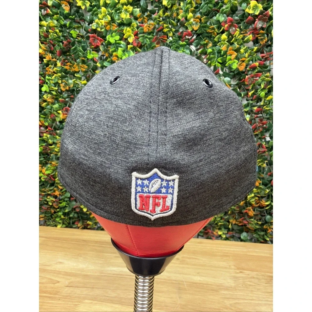 Philadelphia Eagles NFL New Era 39Thirty Official Football Fitted Hat Youth Kids